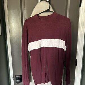 Bundle of 2 men’s long sleeve Abercrombie mock neck tshirts